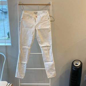 Genetic Denim “The Shya” size 26 women’s white skinny jeans - NWOT